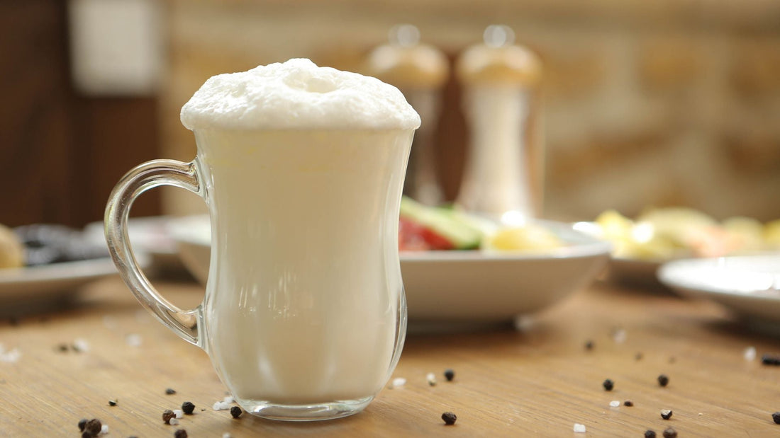 Does Goat Milk Have Probiotics? Raw, Pasteurized, and Fermented Explained